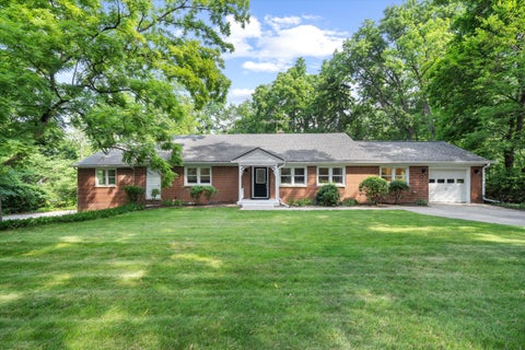 Photo of 2855 Overridge Drive, Ann Arbor, MI 48104 (MLS # 81026036853)