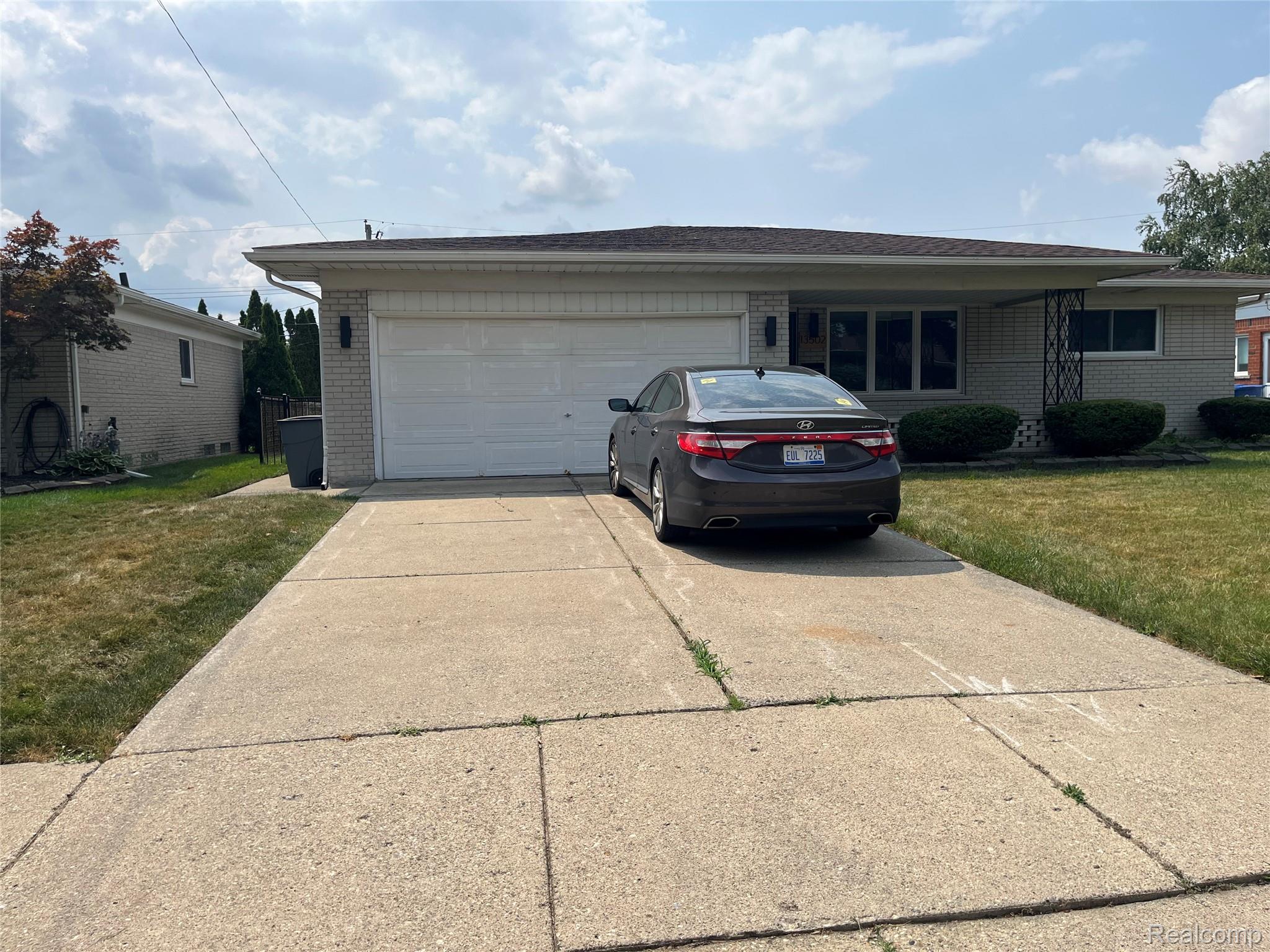 13502 Moceri Circle