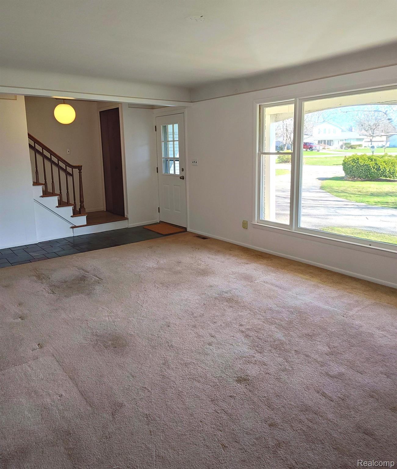 3385 MUERKNOLL Drive