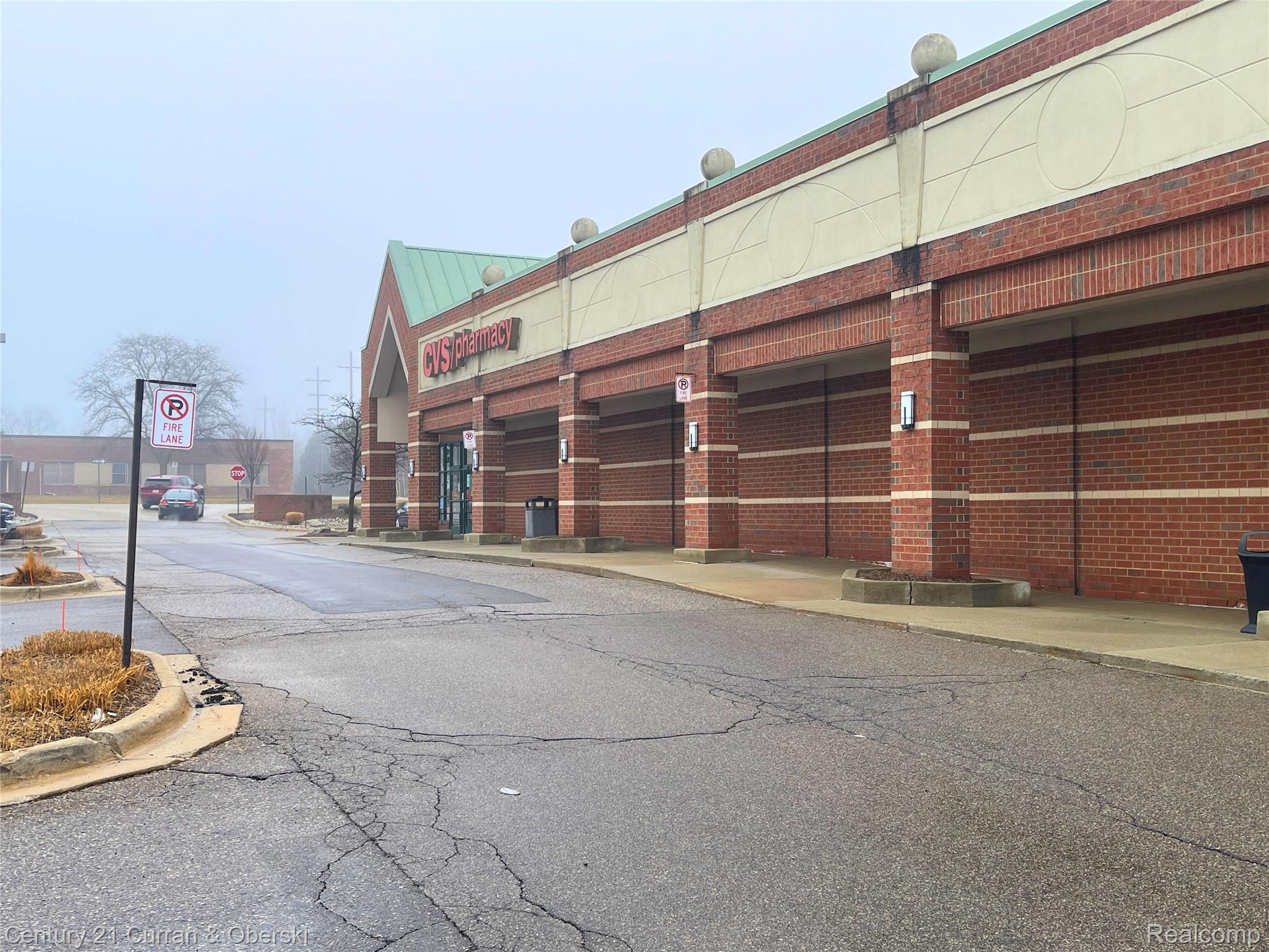 2057 South Boulevard W