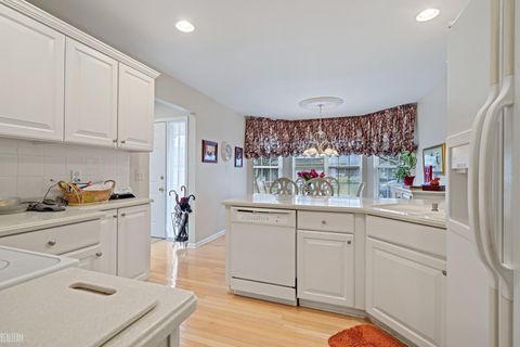 Tiny photo for 41388 Redmond Court, Clinton Charter Township, MI 48038 (MLS # 58050197585)