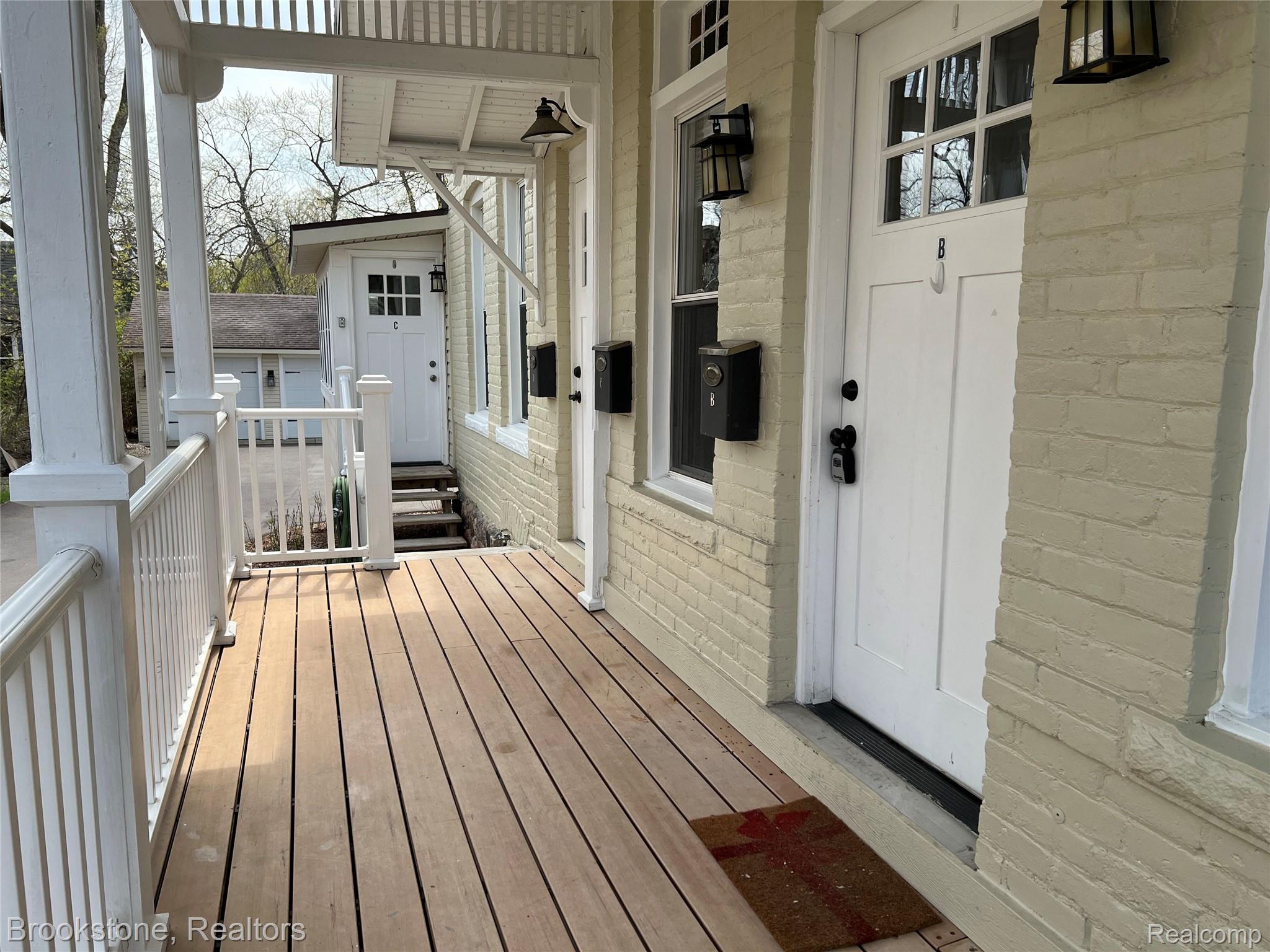 14 W Burdick Street 1