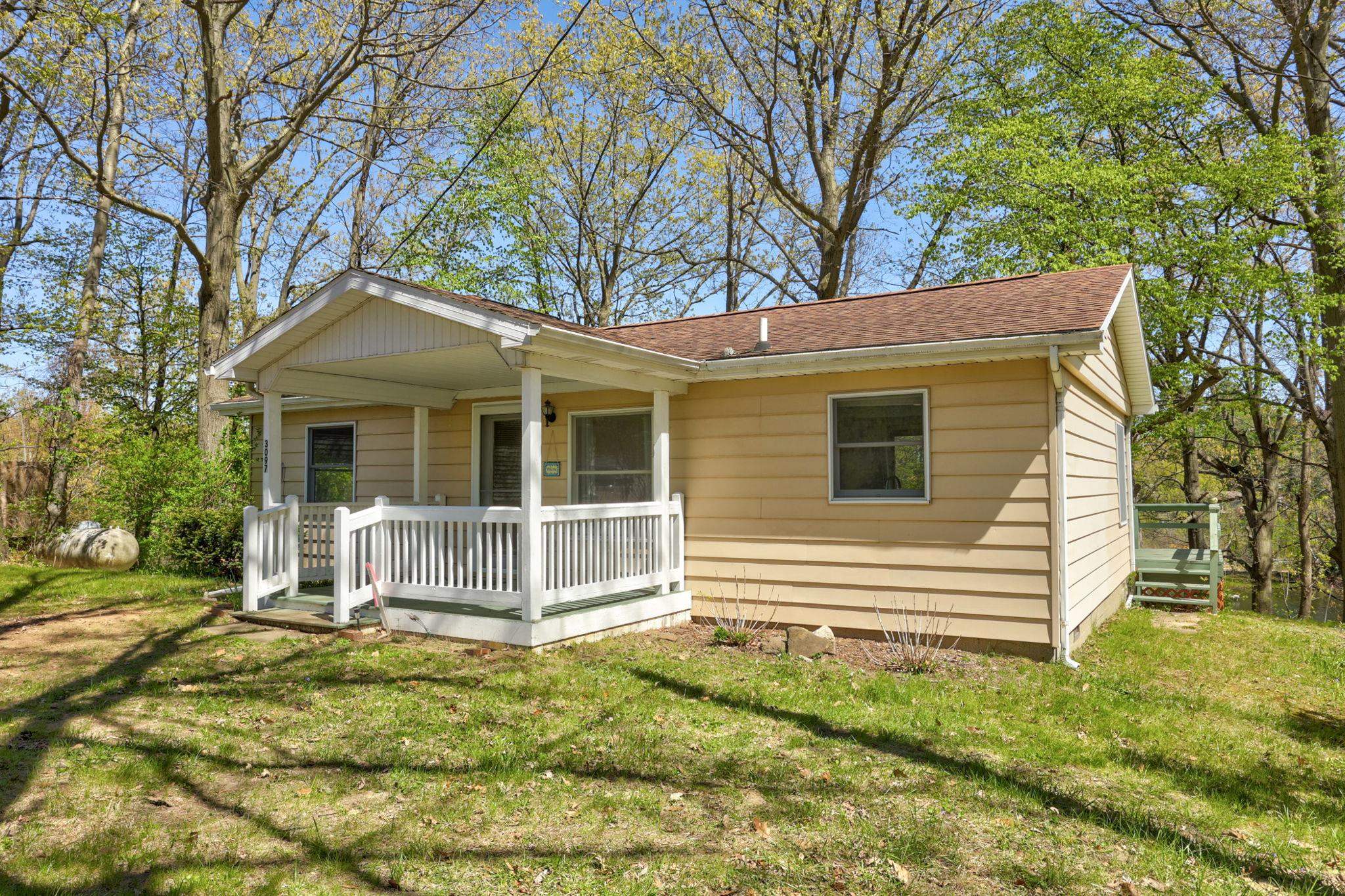 3097 Muntin Drive