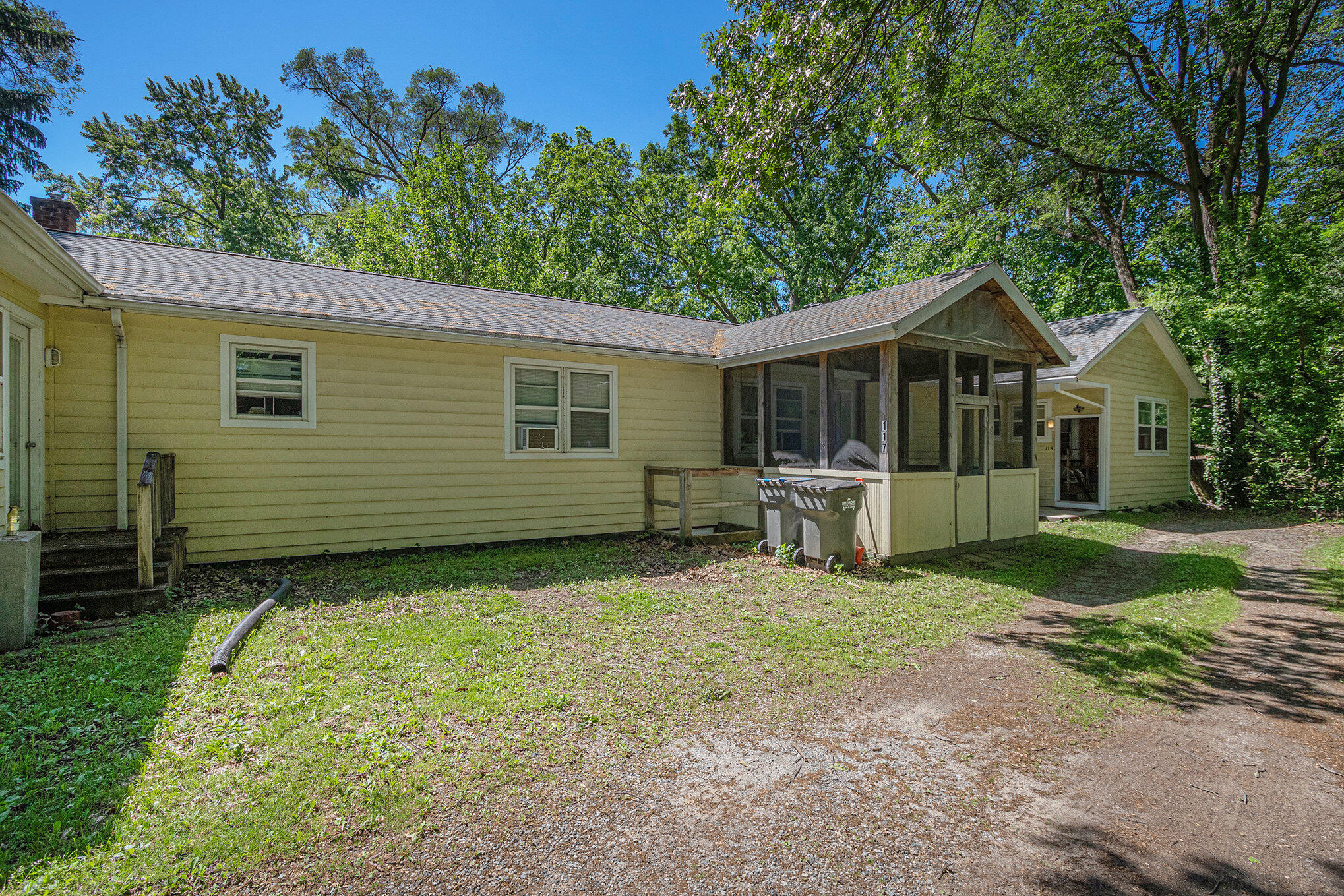 121 E Michigan Street