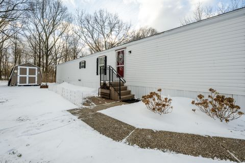 Photo of 1565 M-63 #65, Benton Charter Township, MI 49022 (MLS # 69026000252)