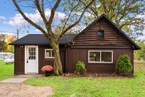Photo of 15025 Red Pine Drive NW, Tyrone Township, MI 49330 (MLS # 65026056011)