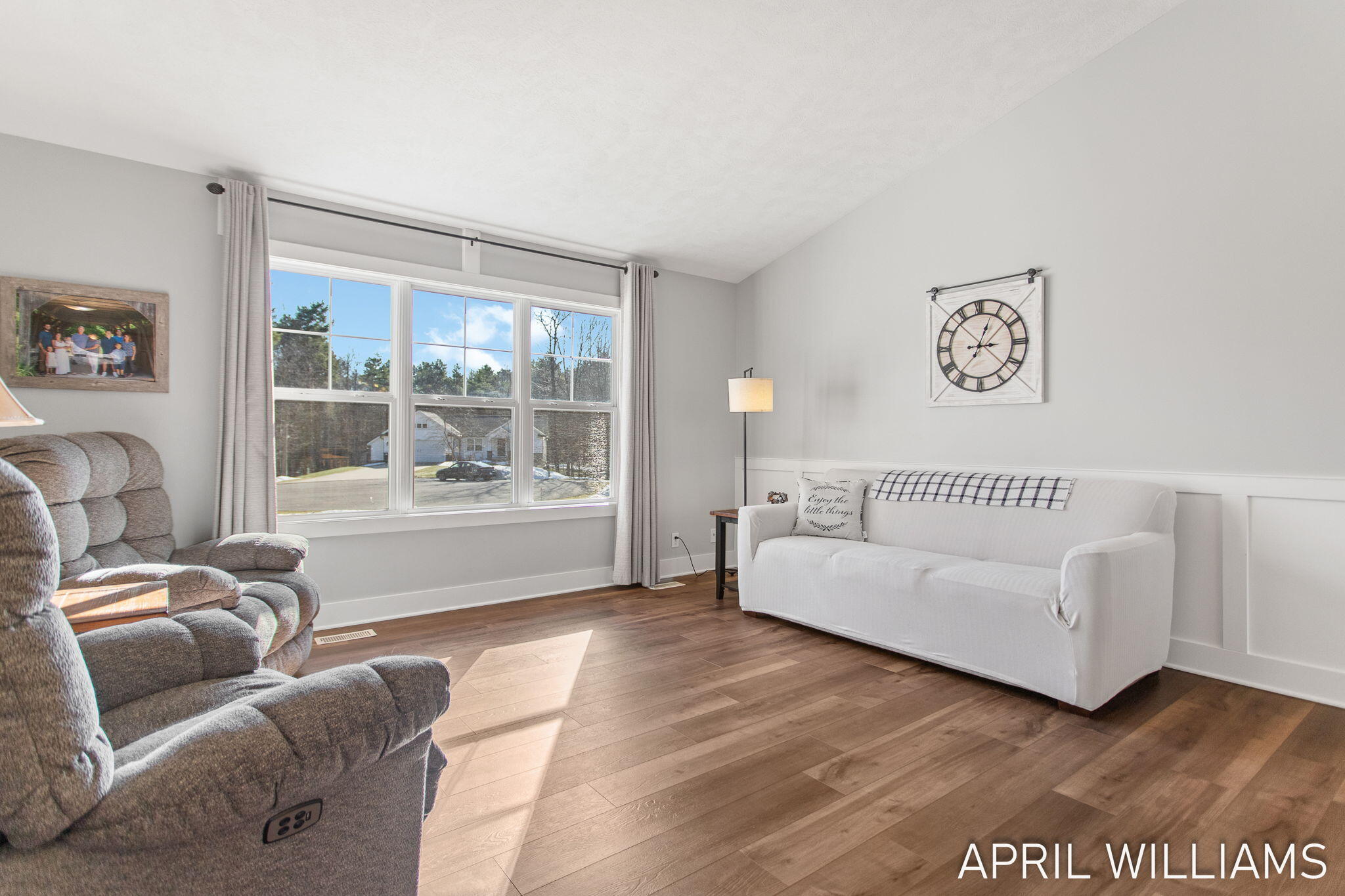 6919 Pinestead Court