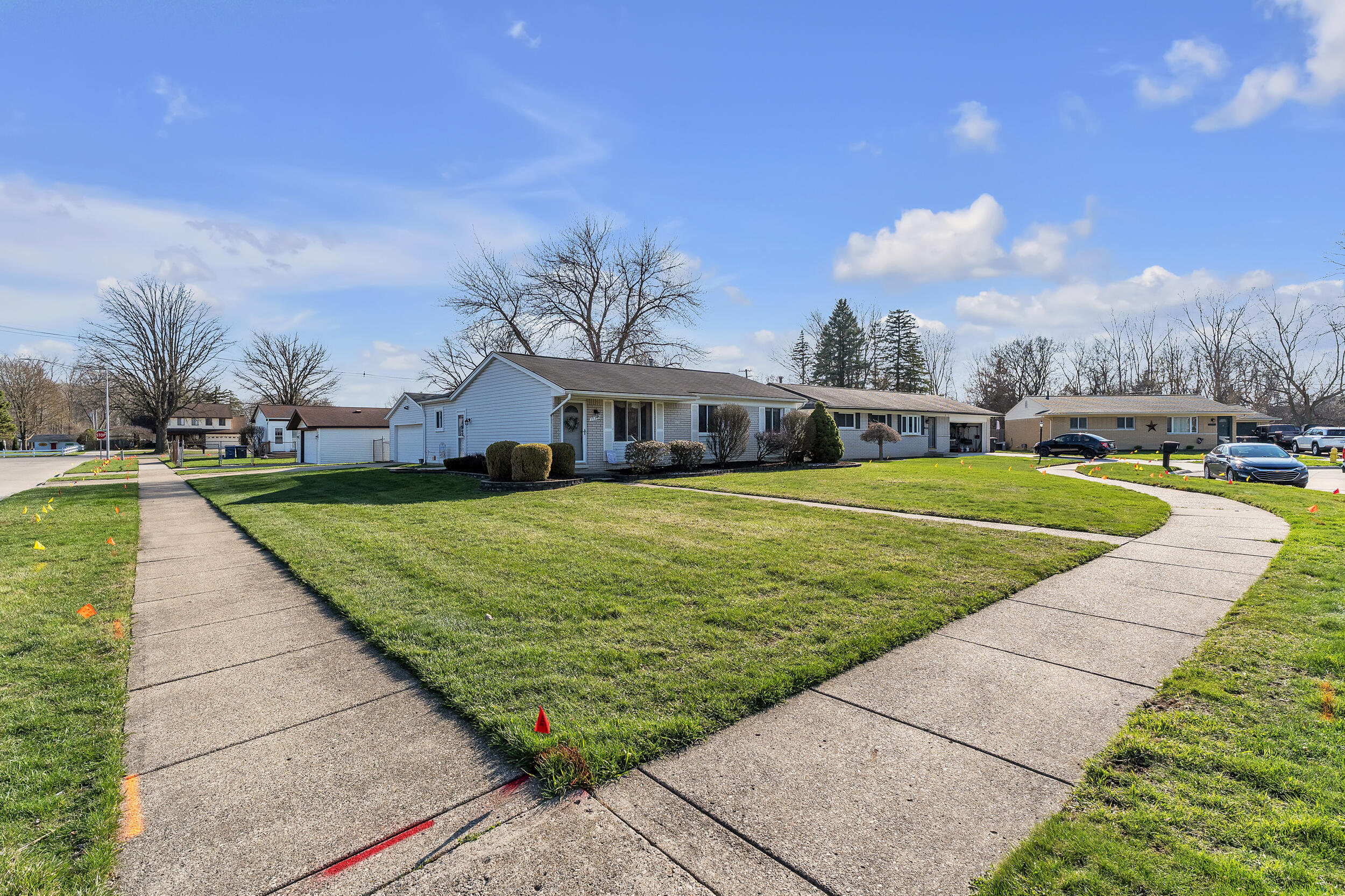39345 Surrey Heights Court