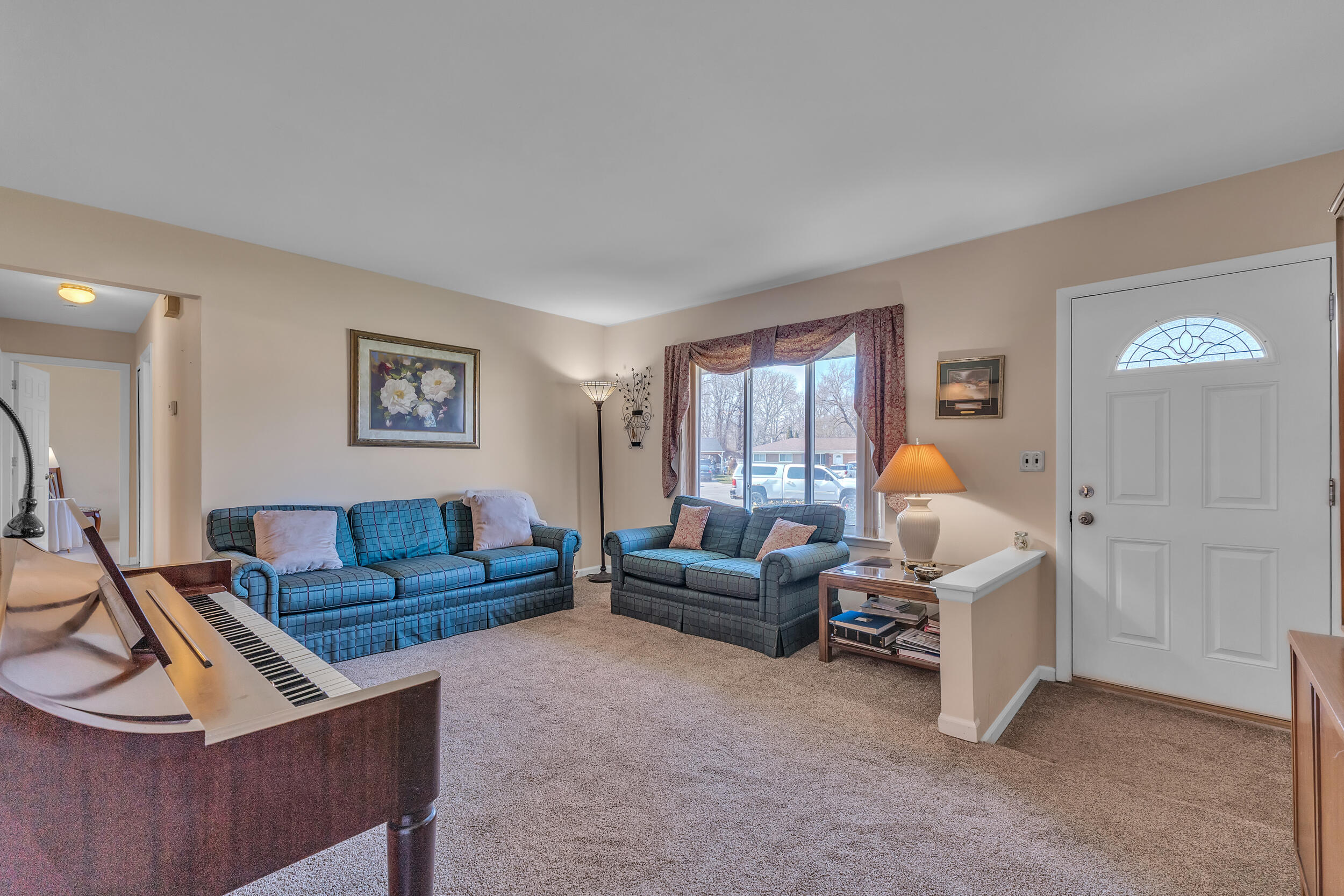 39345 Surrey Heights Court