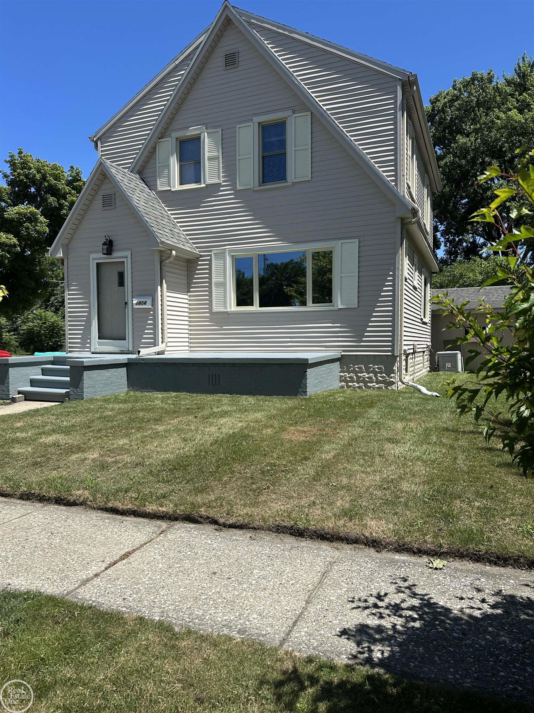 1404 21st Road