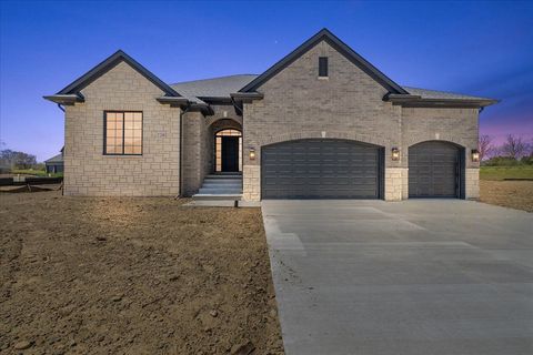 720 Marlayna Drive Oxford Charter Township Oakland MI 48371