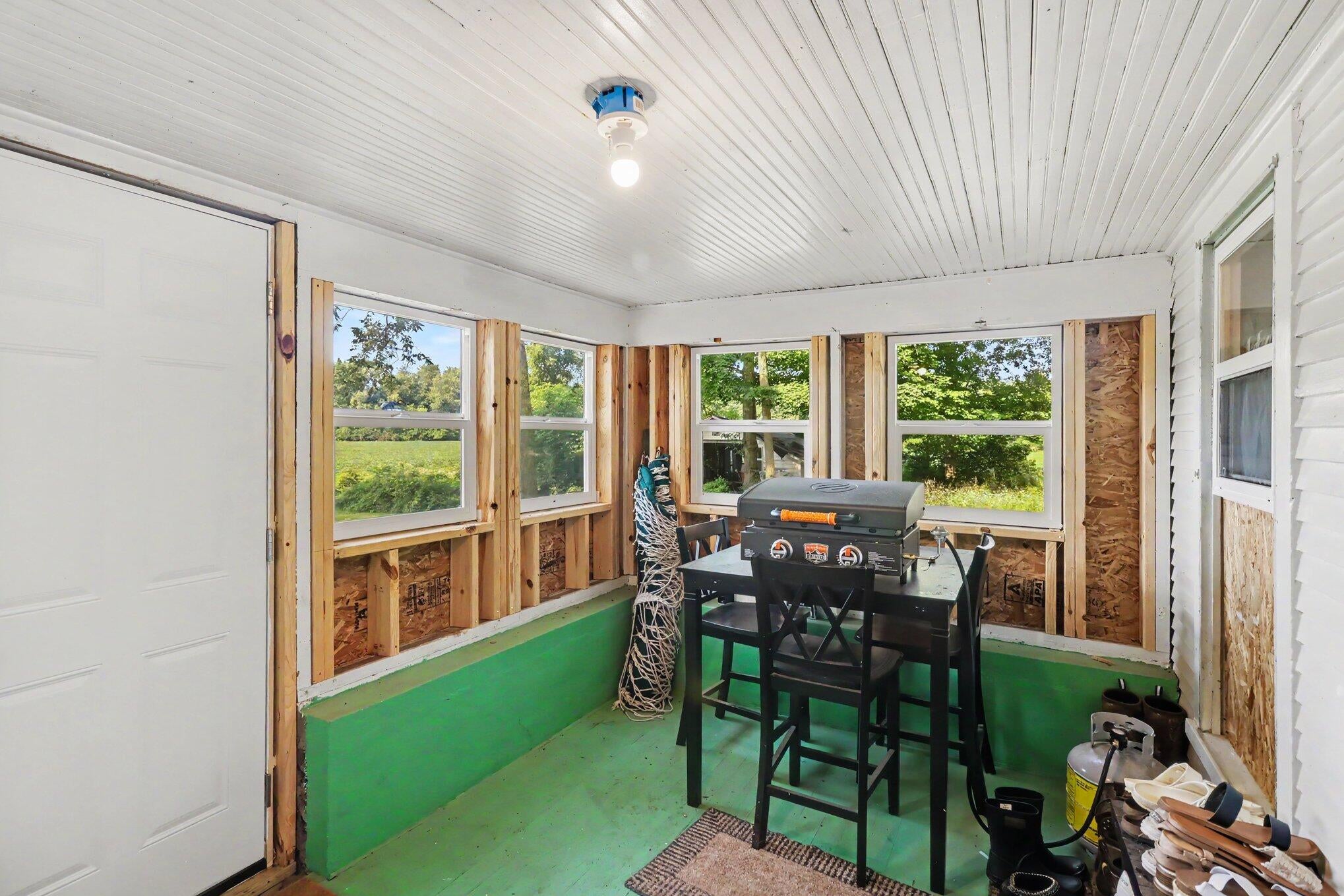 2294 Nashville Road