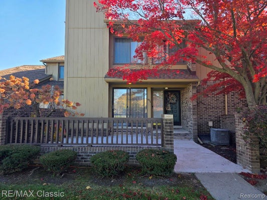 1806 S HILL BLVD, BLOOMFIELD HILLS, MI 48304 - Image b8557d6da66bdbdcf21a1c6415e7a71c/4173666842