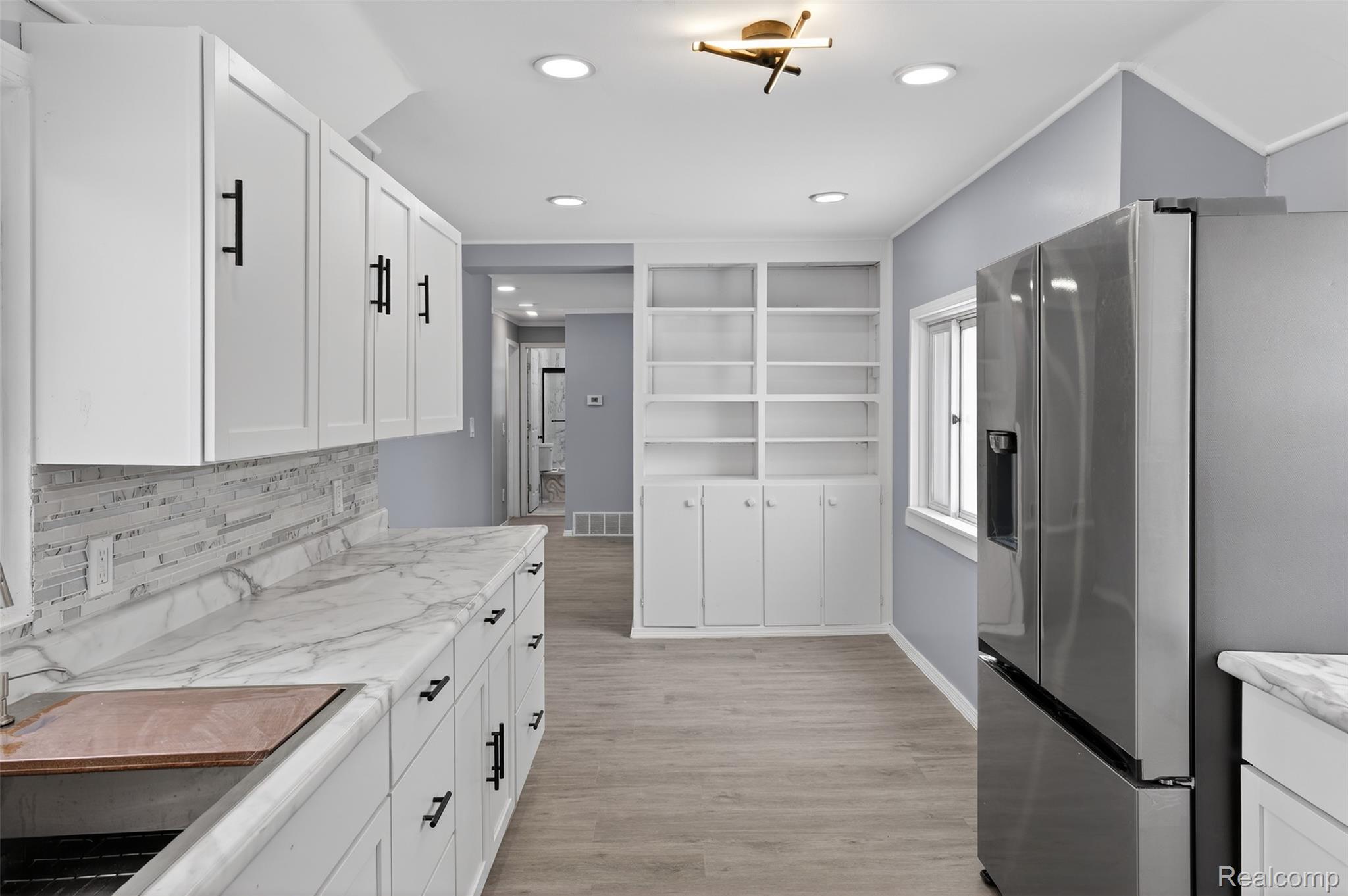 7148 McCliggott Road