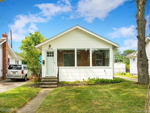 3239 McDowell Street Ferndale City MI 48220