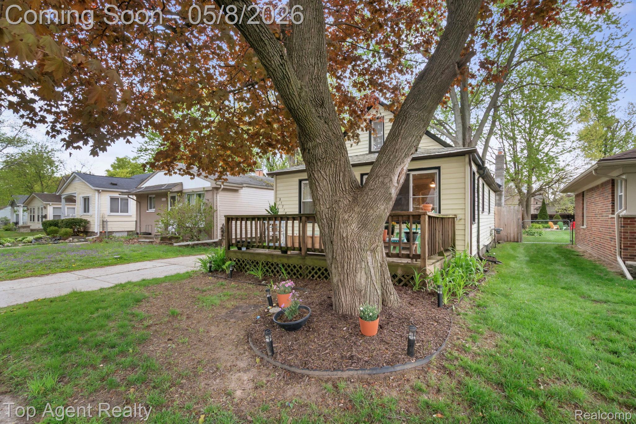 21718 Elizabeth Street
