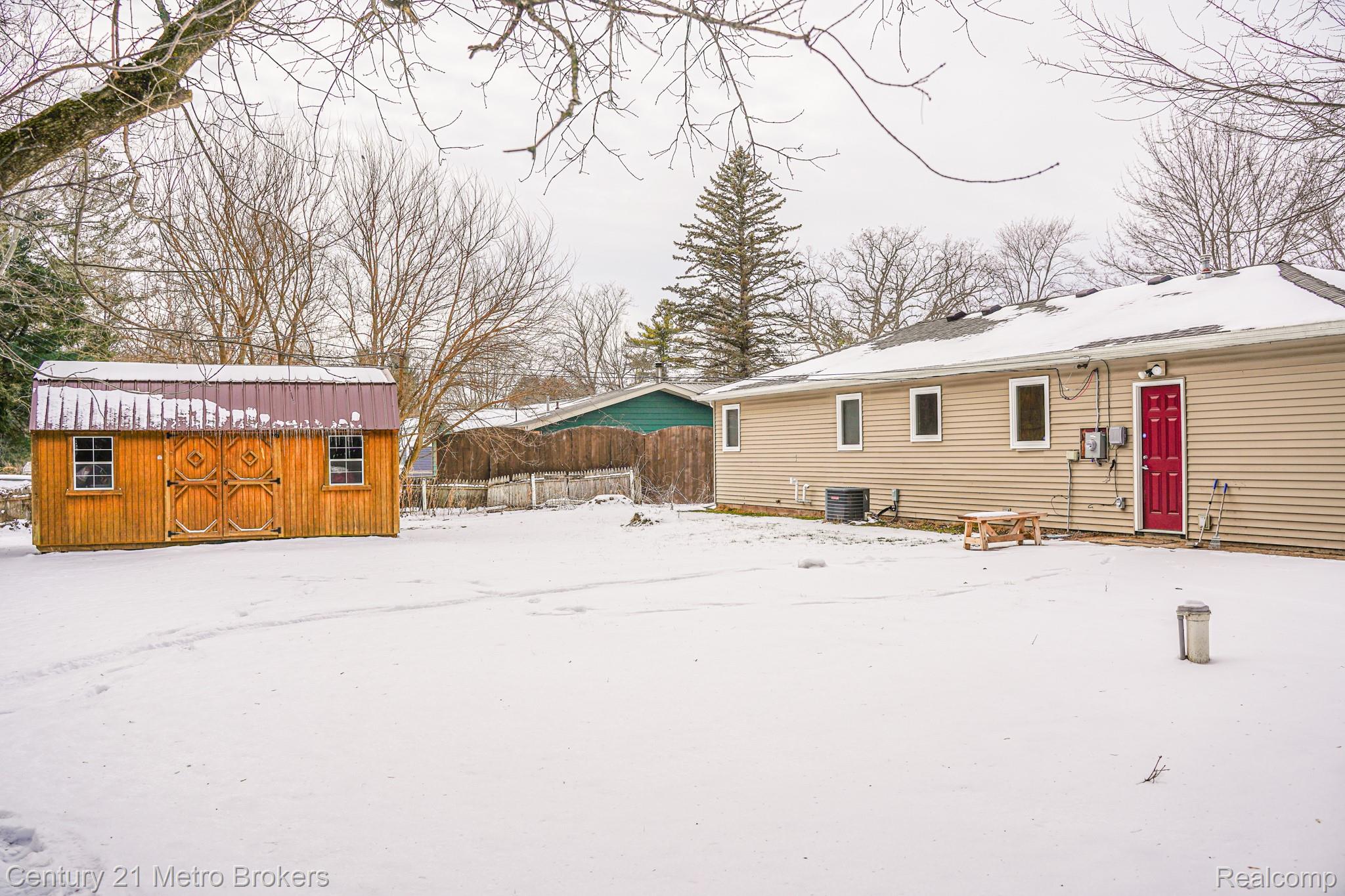 5233 Millington Road