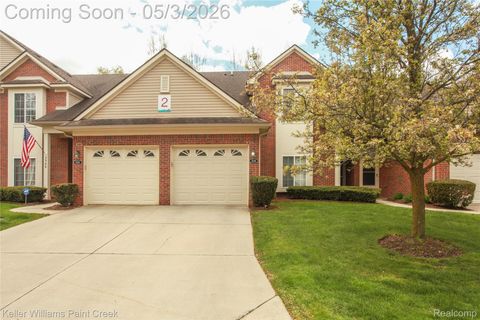 3546 Eagle Creek Drive 8 Shelby Charter Township MI 48317