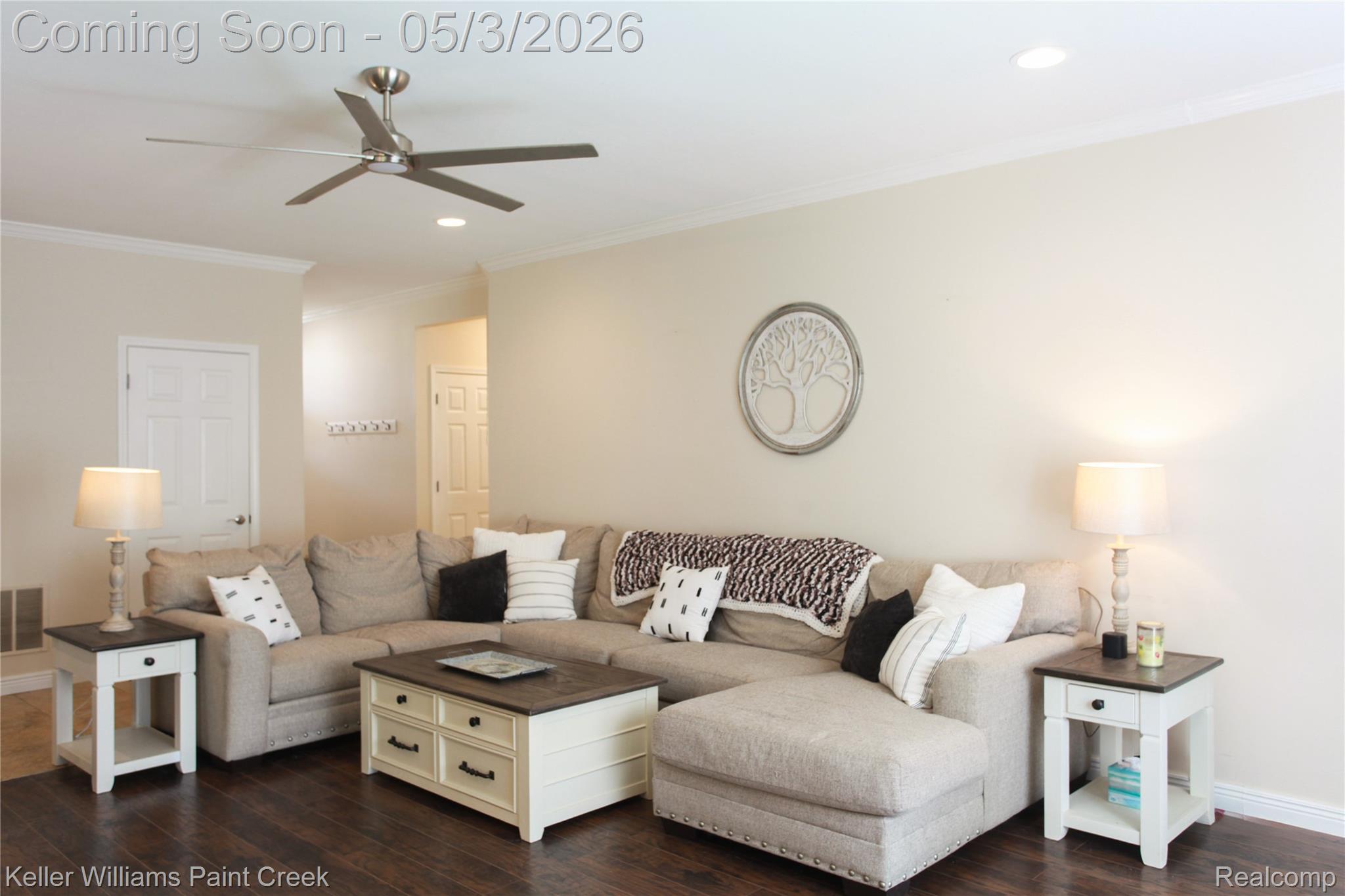 3546 Eagle Creek Drive 8