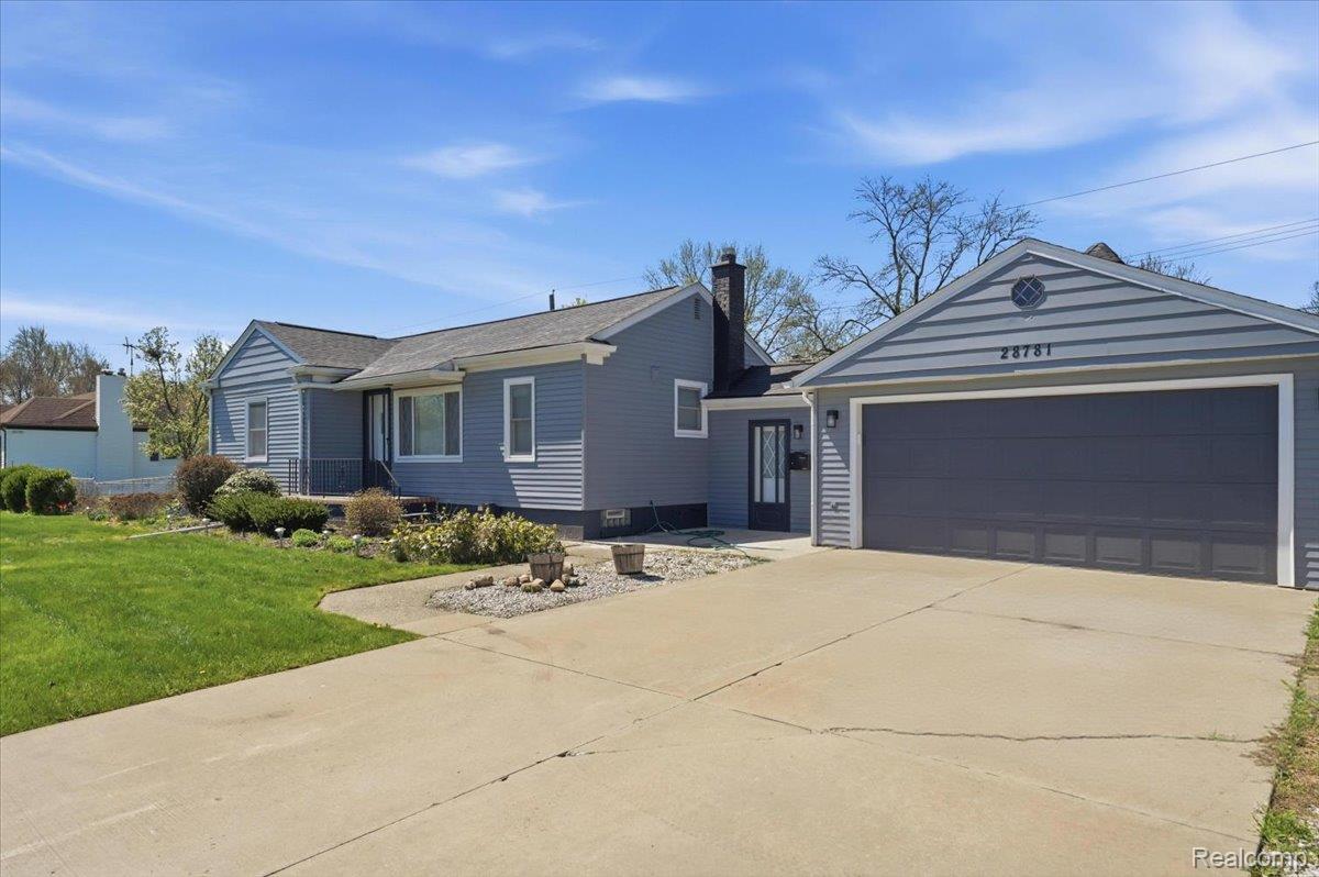 28781 Palomino Drive