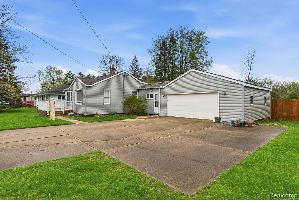 5101 Kendall Drive