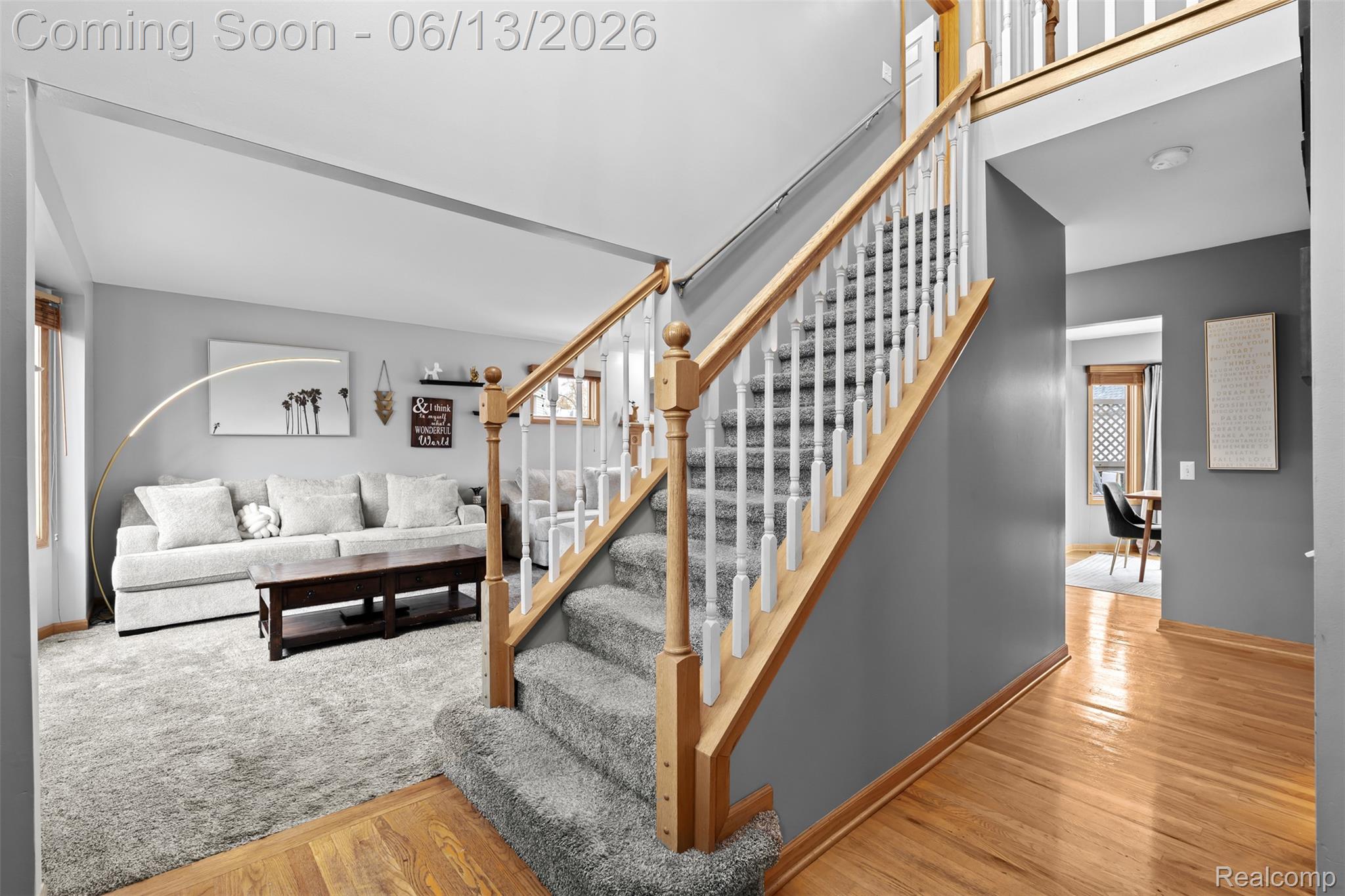 1044 Lincoln Drive
