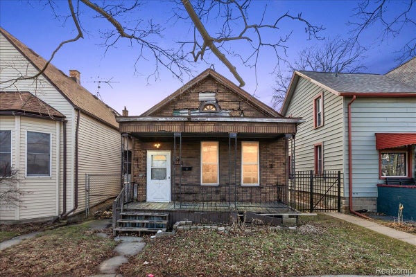 2219 VERMONT ST, DETROIT, MI 48216 - Image b89cd0814f5c8c08a70eda2e7b1bc81a/1646966540