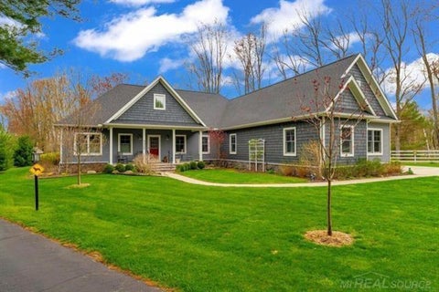 Tiny photo for 3905 S Lakeshore Road, Lexington Township, MI 48450 (MLS # 58050224767)