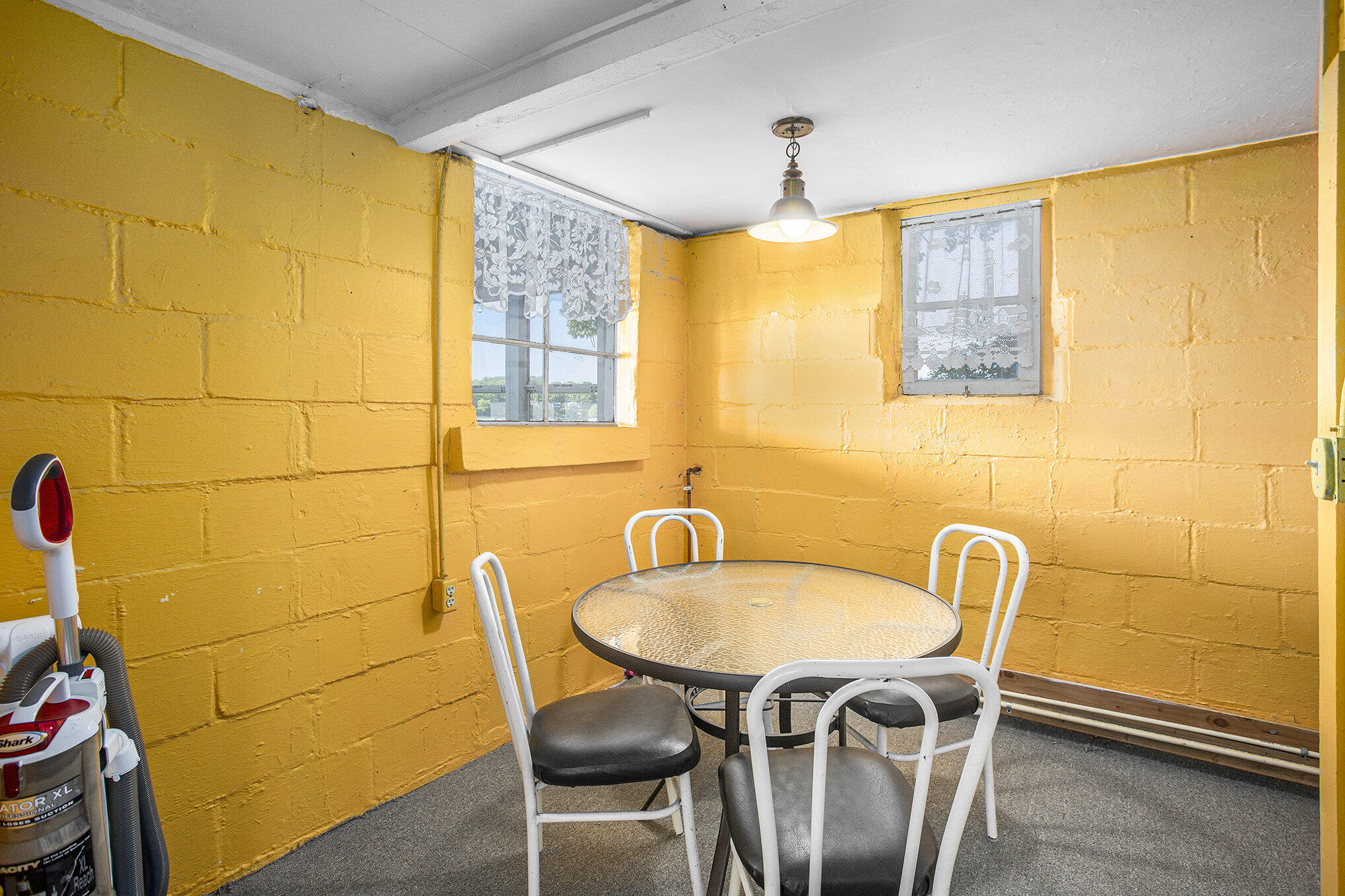 Sherwood Township, Michigan 49089, United States, 2 Bedrooms Bedrooms, ,1 BathroomBathrooms,Residential,Active,143393