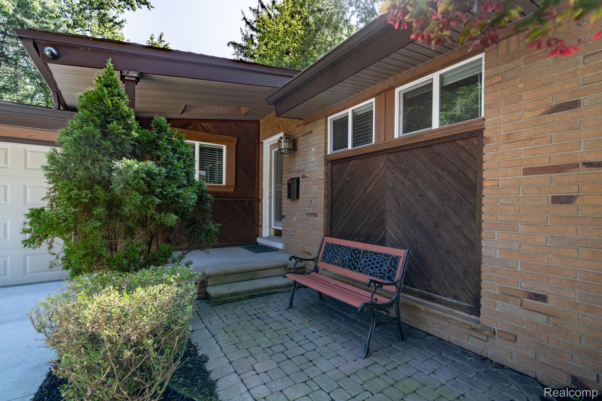 1328 Wrenwood Drive