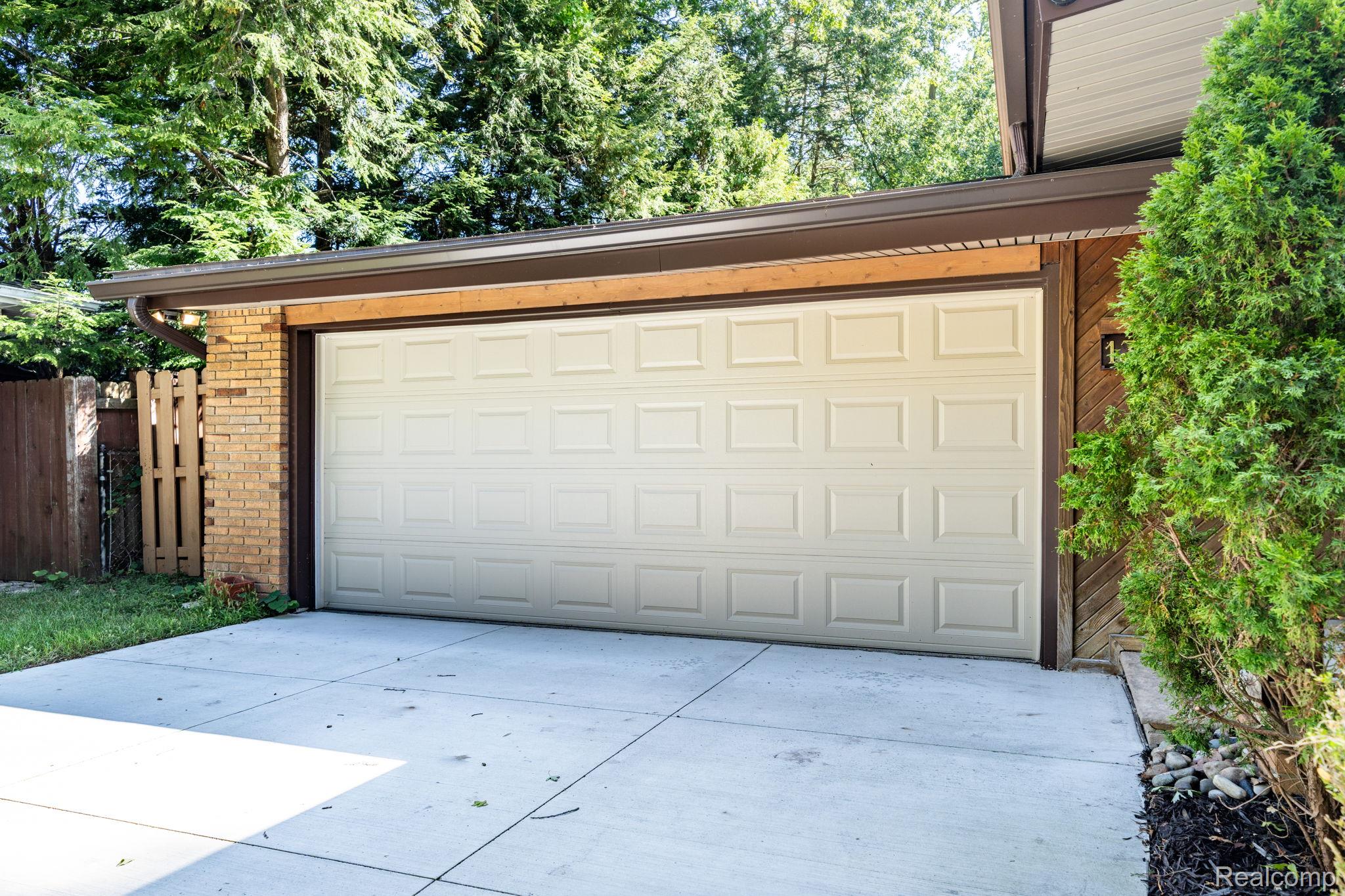 1328 Wrenwood Drive