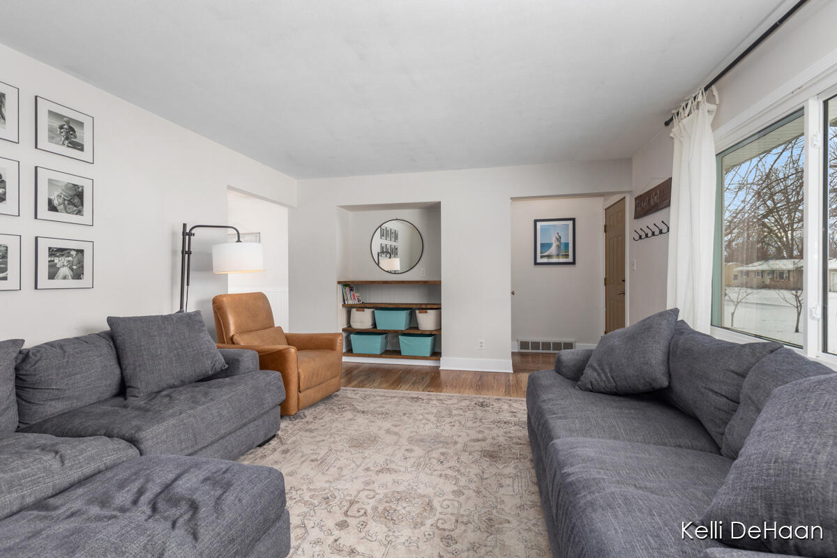 7350 Glendora Avenue