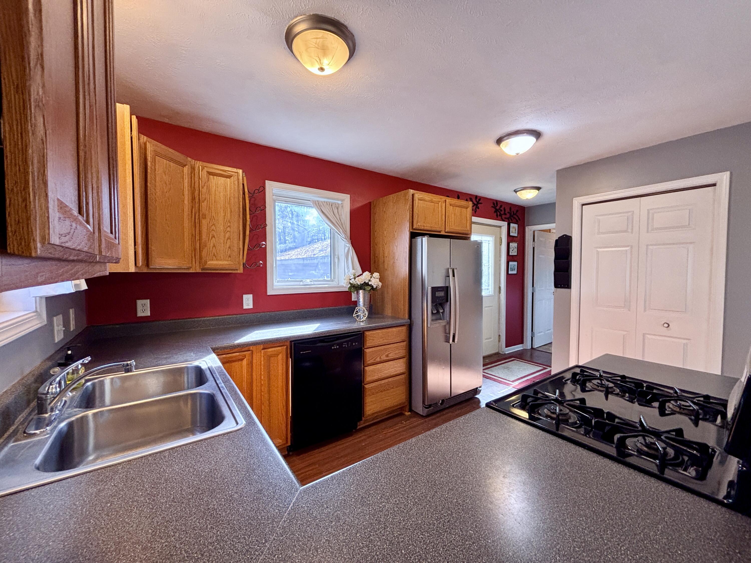 12513 McMurty Drive NE