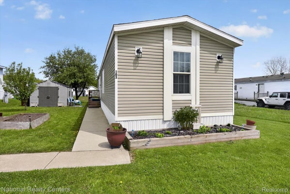 2735 S WAGNER RD UNIT 103, ANN ARBOR, MI 48103 - Image b8b746b36166380df827148671f0e324/4253872898