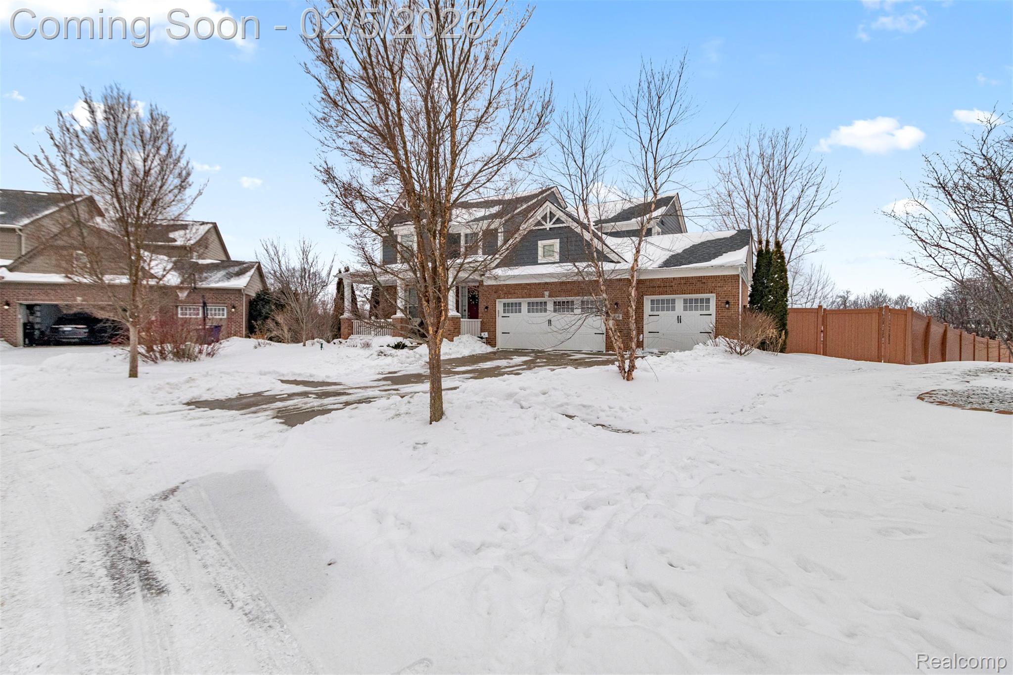 830 Lake Woods Drive