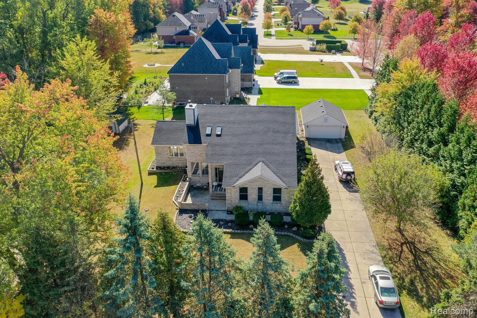 8750 E Pearson