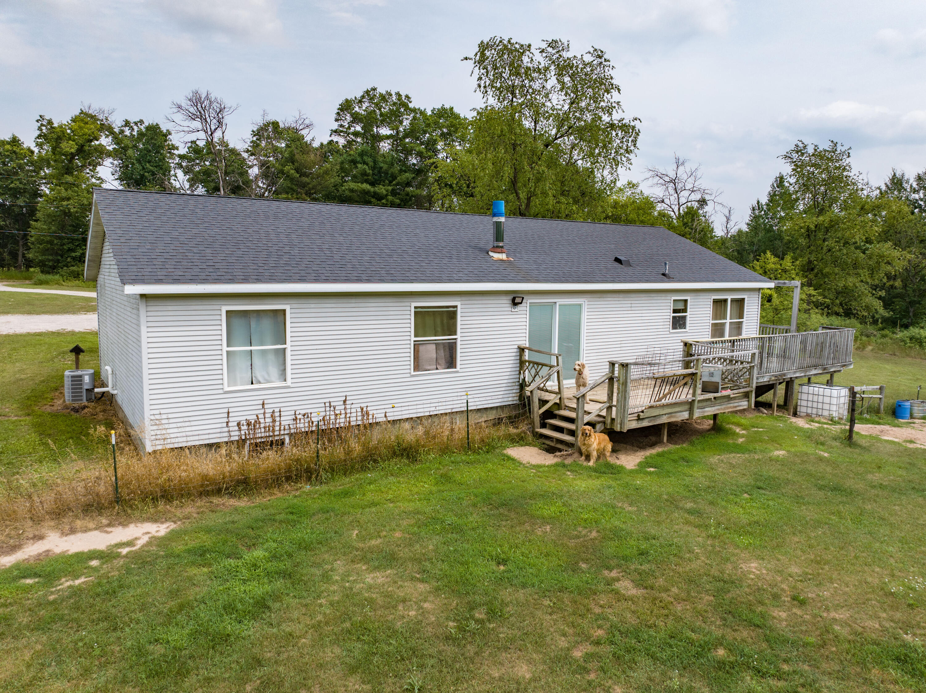 3542 Elbow Lake Road