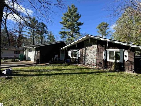 A home in MillsTownship_Ogemaw