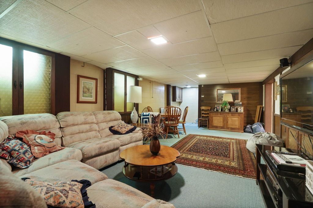 listing image 45