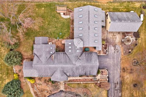 listing image 74