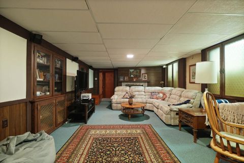 listing image 43
