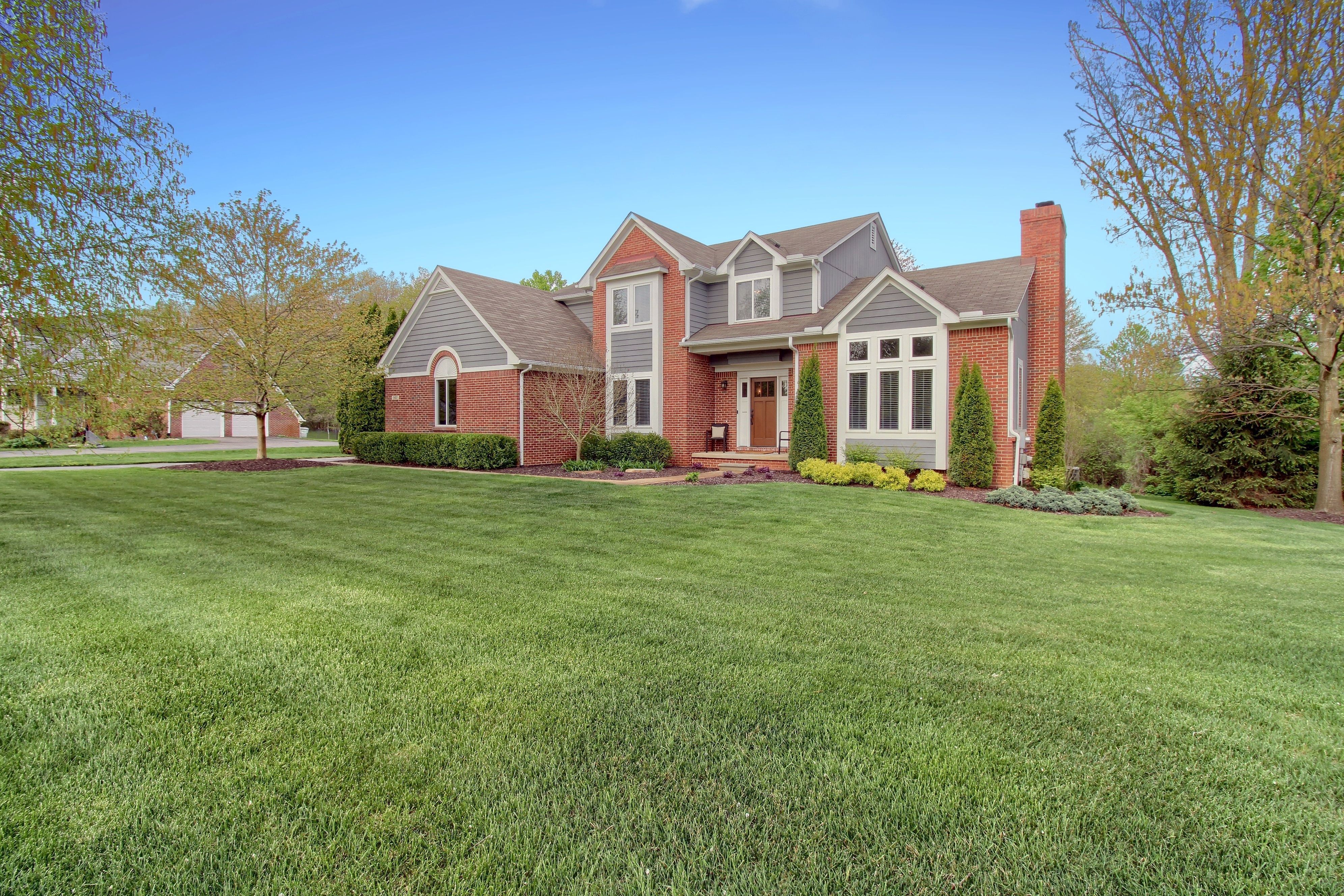 9457 DALEVIEW Drive