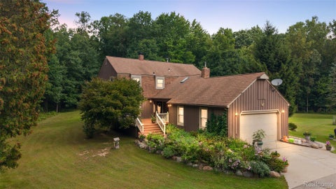 Photo of 2201 E Gunn Road, Washington Township, MI 48306 (MLS # 20261075189)