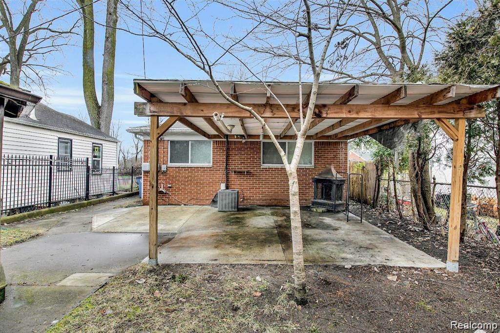 7518 Hazelton Street