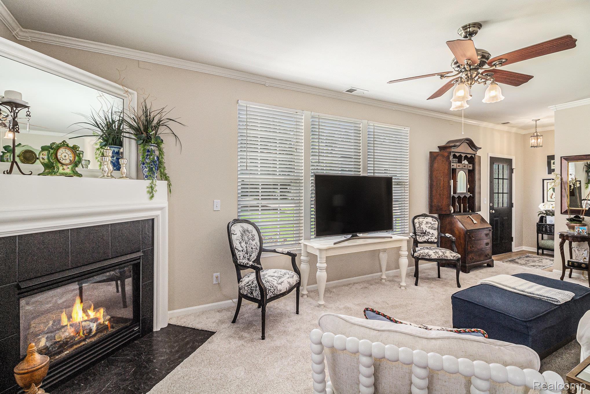 501 Dockside Circle