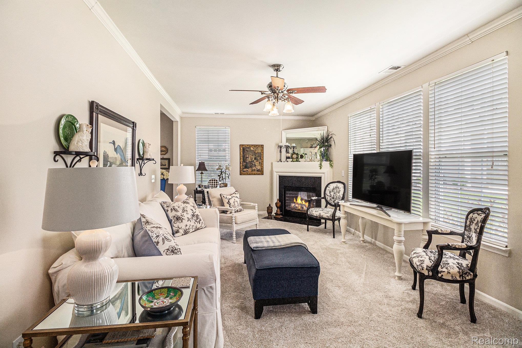 501 Dockside Circle