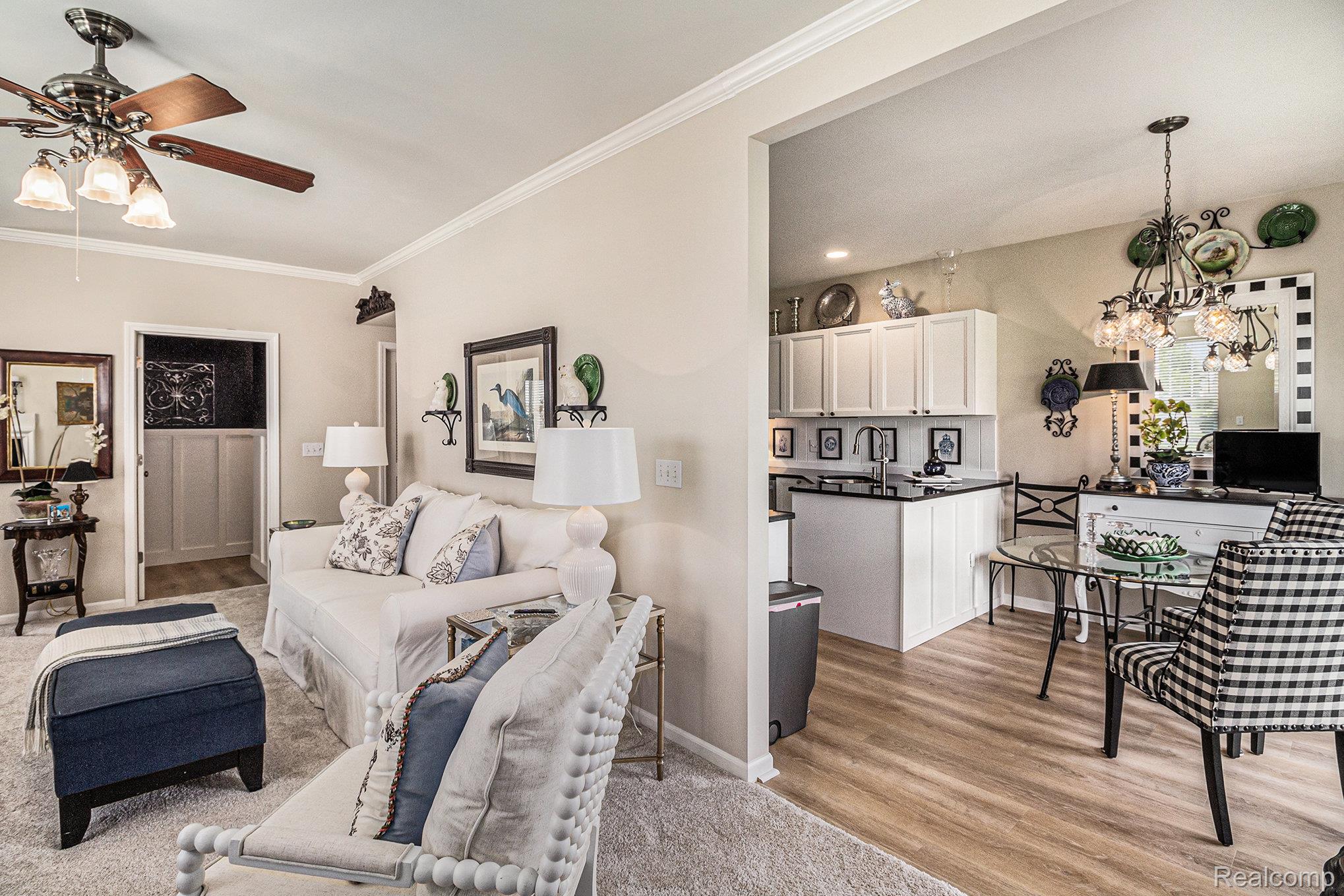 501 Dockside Circle