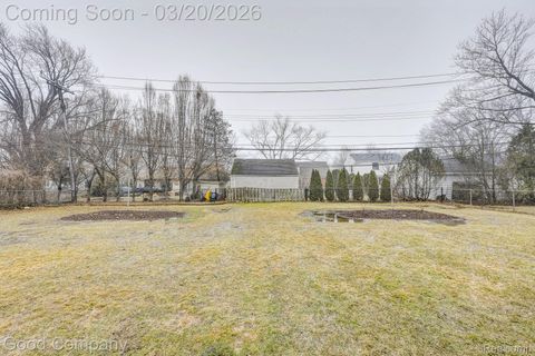 Tiny photo for 1557 Lochmoor Boulevard, Grosse Pointe City, MI 48236 (MLS # 20261014871)