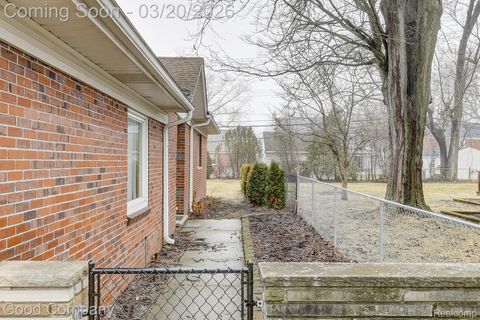 Tiny photo for 1557 Lochmoor Boulevard, Grosse Pointe City, MI 48236 (MLS # 20261014871)