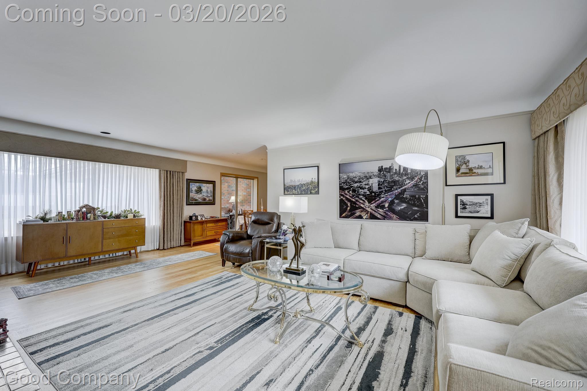 1557 Lochmoor Boulevard